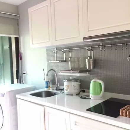 Image 2 - Soi Than Ying Phuang Rathana Prapai, Khlong Toei District, 10110, Thailand - Apartment for rent