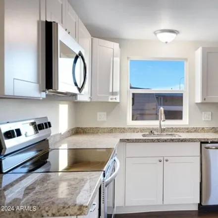 Image 3 - East Kenwood Circle, Mesa, AZ 85211, USA - Apartment for sale