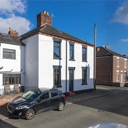 Rent this 1 bed townhouse on Audley Street in Newcastle-under-Lyme, ST5 6BZ