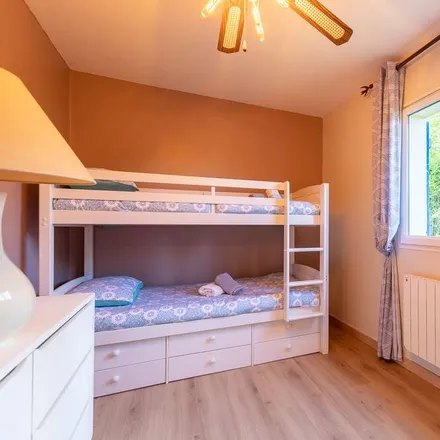 Rent this 4 bed house on 46300 Anglars-Nozac