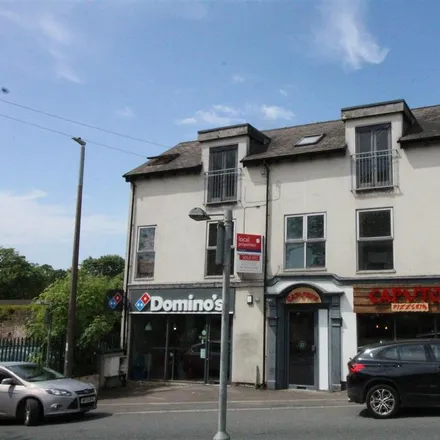 Rent this 2 bed apartment on Domino's in 11 Greenside, Heckmondwike