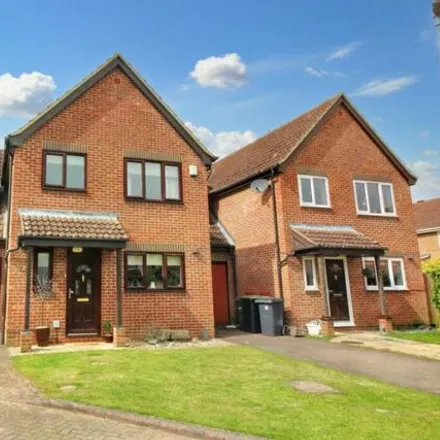 Buy this 4 bed house on Elgar Drive in Shefford, SG17 5RZ