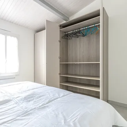 Rent this 2 bed apartment on La Guérinière in 2 Place René Ganachaud, 85680 La Guérinière
