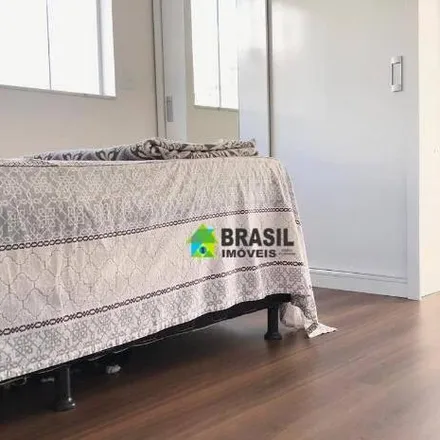 Buy this 3 bed apartment on Avenida Santo Antônio in Região Urbana Homogênea XV, Poços de Caldas - MG