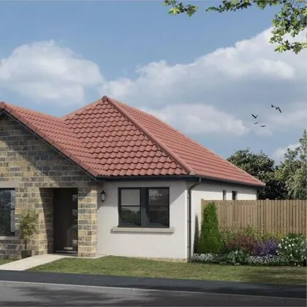 Buy this 4 bed house on Queen's Meadow in Coaltown of Balgonie, KY7 6GZ