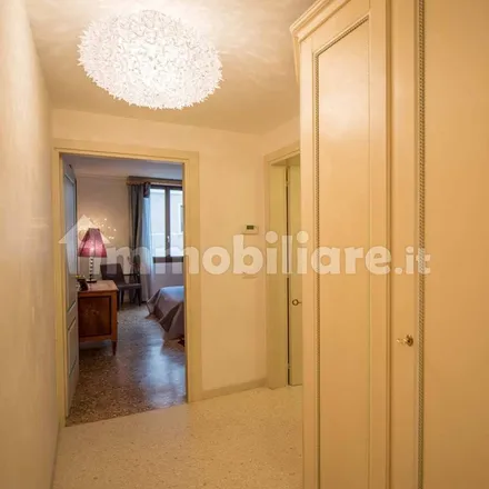 Image 2 - Campo de Santa Giustina, 30122 Venice VE, Italy - Apartment for rent