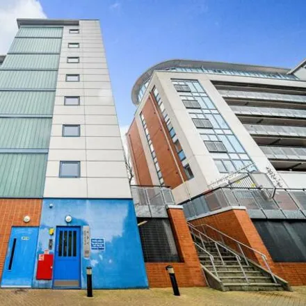 Image 2 - 5 Meath Crescent, London, E2 0QG, United Kingdom - Apartment for sale