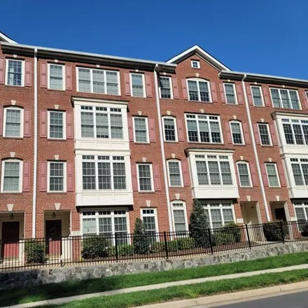 Image 1 - 4535 Whittemore Place, Fairfax County, VA 22030, USA - Condo for sale