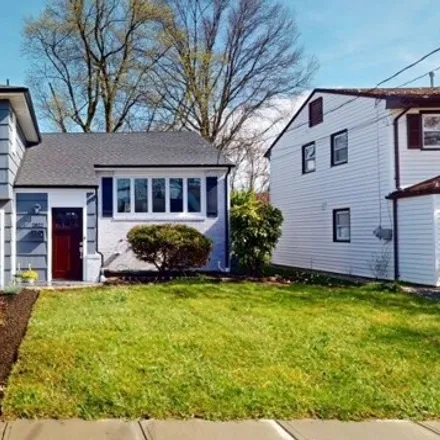 Buy this 3 bed house on 2864 Allen Avenue in Unionburg, Union
