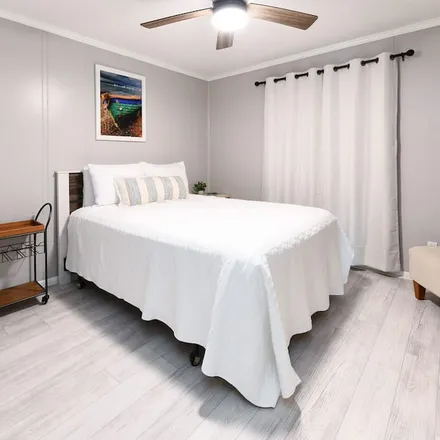 Rent this 3 bed condo on Garden City Beach in SC, 29576