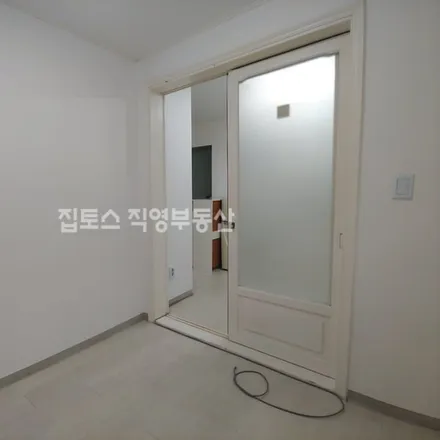 Image 9 - 서울특별시 서초구 잠원동 14-4 - Apartment for rent