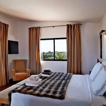 Rent this 1 bed house on 8200-613 Distrito de Évora