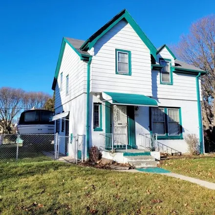 Buy this 2 bed house on 3433 North 16th Street in Milwaukee, WI 53206
