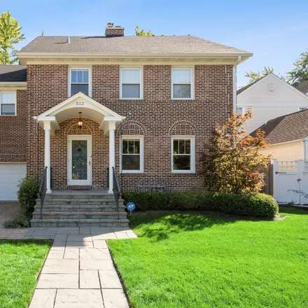 Rent this 4 bed house on 300 Central Park Avenue in Wilmette, New Trier Township