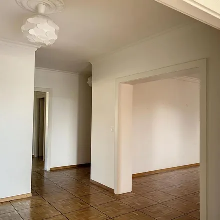 Rent this 6 bed apartment on Collège Rousseau in Avenue du Bouchet 16 A, 1209 Geneva