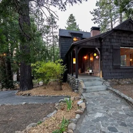 Image 3 - Idyllwild Community Church, North Circle Drive, Idyllwild-Pine Cove, Riverside County, CA 92549, USA - House for sale