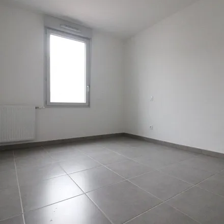 Rent this 2 bed apartment on 142 Rue Dominique Clos in 31300 Toulouse, France