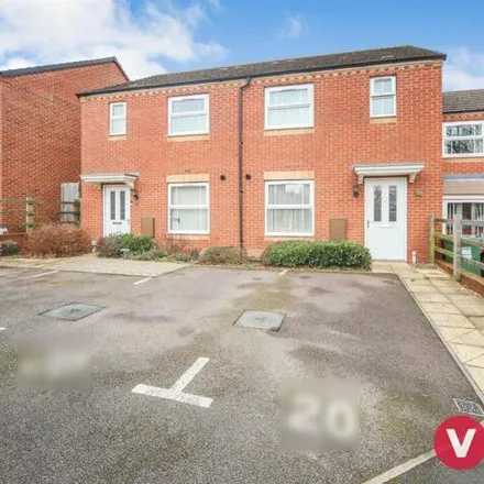Buy this 3 bed townhouse on Aston Close in Redditch, B98 7GA