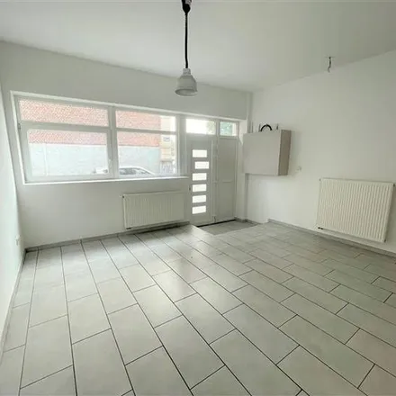 Rent this 4 bed apartment on Rue Félix Reghem 2 in 7012 Mons, Belgium