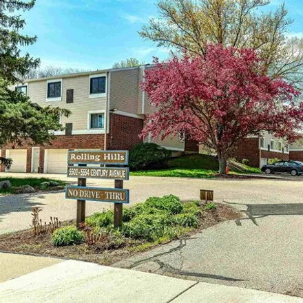 Buy this 2 bed condo on 5540 Century Avenue in Middleton, WI 53562