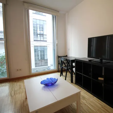 Rent this studio apartment on El Ángel del Jardín in Plaza del Ángel, 28012 Madrid