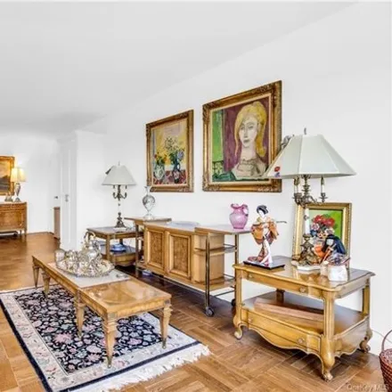 Image 6 - 4555 Henry Hudson Pkwy Apt 1101, New York, 10471 - Apartment for sale