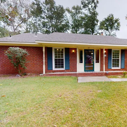 Image 2 - 202 Chatham Court, Houston Heights, Jacksonville, NC 28540, USA - House for sale