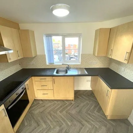 Rent this 2 bed apartment on Blueberry Avenue in Manchester, M40 0GE