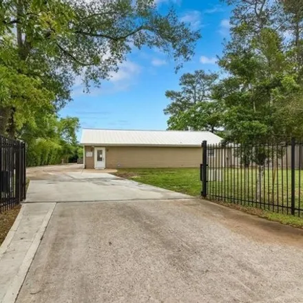 Image 3 - 12826 Shiloh Church Rd, Houston, Texas, 77066 - House for sale