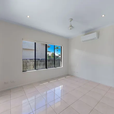 Rent this 3 bed apartment on Telford Street in Proserpine QLD, Australia