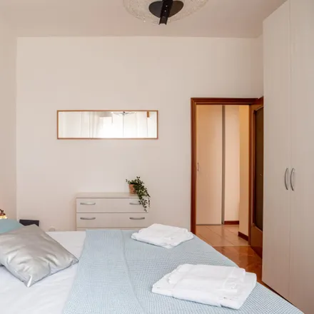 Image 9 - Modern 2-bedroom apartment in Maciachini area  Milan 20159 - Apartment for rent