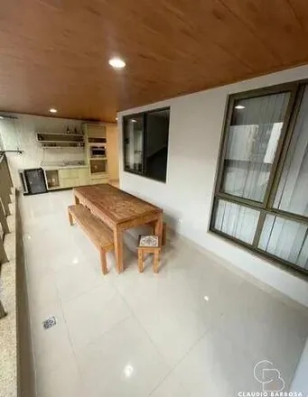 Buy this 4 bed apartment on Rua Desembargador Augusto Botelho 193 in Praia da Costa, Vila Velha - ES