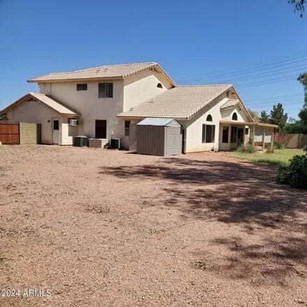 Buy this 4 bed house on 820 North Swallow Lane in Gilbert, AZ 85234