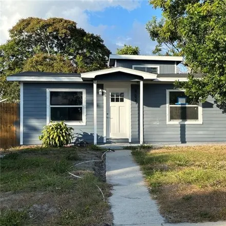 Buy this 3 bed house on 4627 20th Avenue South in Saint Petersburg, FL 33711