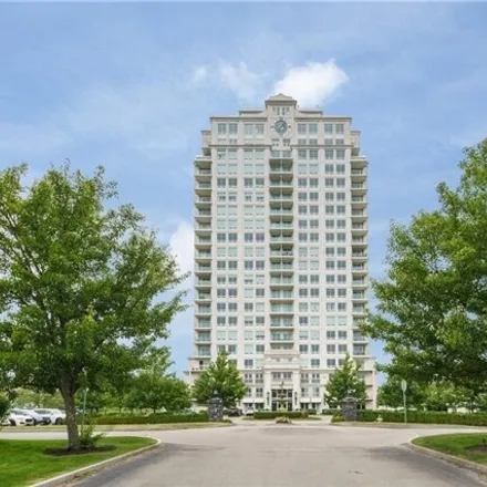 Buy this 1 bed condo on Carnegie Abbey Club in Tower Drive, Portsmouth