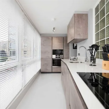 Rent this 3 bed apartment on Boydell Court in London, NW8 6NG