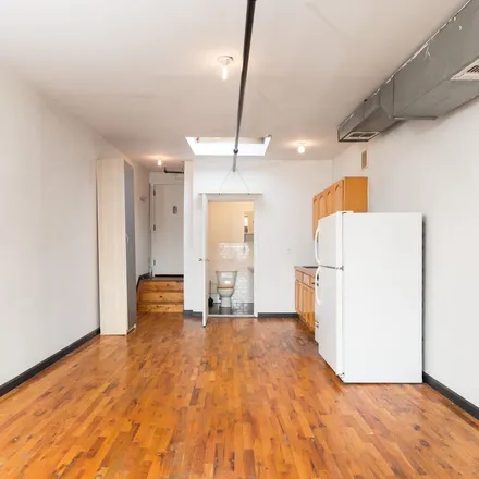 Image 3 - Arion Hall, Arion Place, New York, NY 11206, USA - Apartment for rent