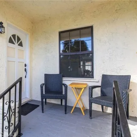 Image 9 - Alley 80821, Los Angeles, CA 91335, USA - House for sale