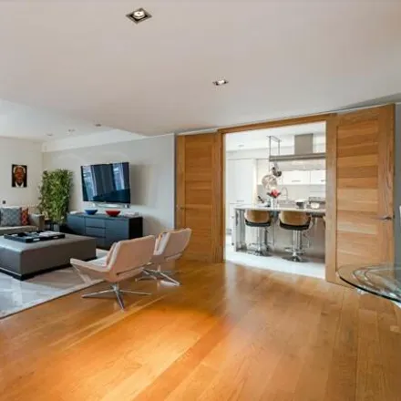 Buy this 3 bed apartment on Grosvenor Square in London, W1K 2HR