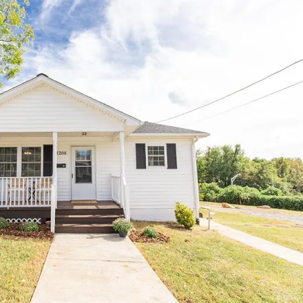 Buy this 3 bed house on 1208 Knight Street in Lynchburg, VA 24504