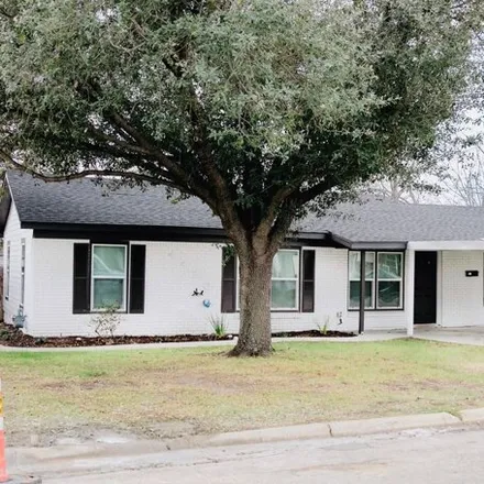 Rent this 4 bed house on 4456 McKibben Street in Haltom City, TX 76117