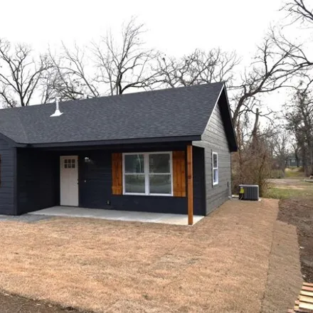Buy this 3 bed house on 483 North Commerce Street in Salina, OK 74365