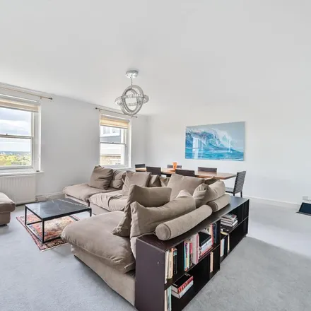 Rent this 3 bed apartment on 128 Richmond Hill in London, TW10 6RN