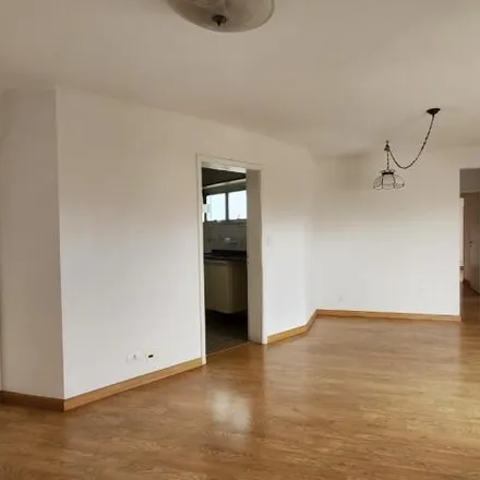 Rent this 3 bed apartment on Rua das Hortências 292 in Mirandópolis, São Paulo - SP