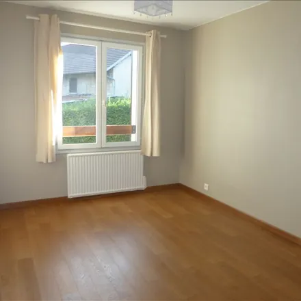 Rent this 3 bed apartment on Chef-Lieu in Chemin Neuf, 74160 Neydens