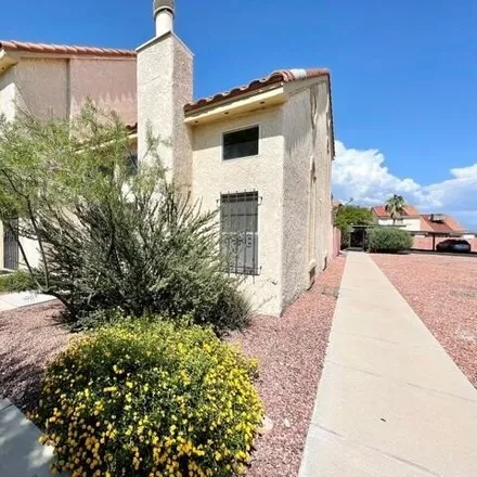 Image 2 - 2731 West Avenue Azahar, Tucson, AZ 85745, USA - House for rent