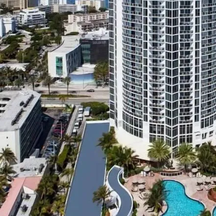 Image 8 - Sunny Isles Beach, FL - House for rent