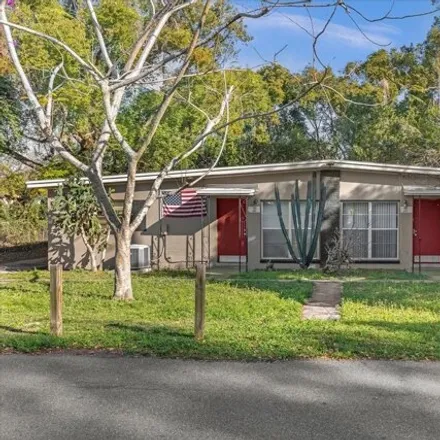 Buy this studio house on 2047 Page Avenue in Orlando, FL 32806