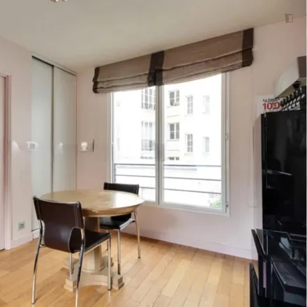 Image 4 - 25 Rue Brunel, 75017 Paris, France - Apartment for rent