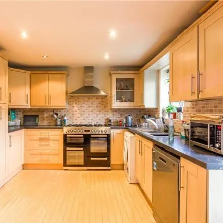 Image 3 - Keats Court, Bristol, BS7 0NY, United Kingdom - Townhouse for sale